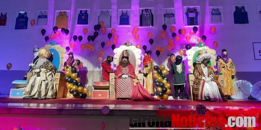 Càlida rebuda als Reis Mags a Sant Joan les Fonts 