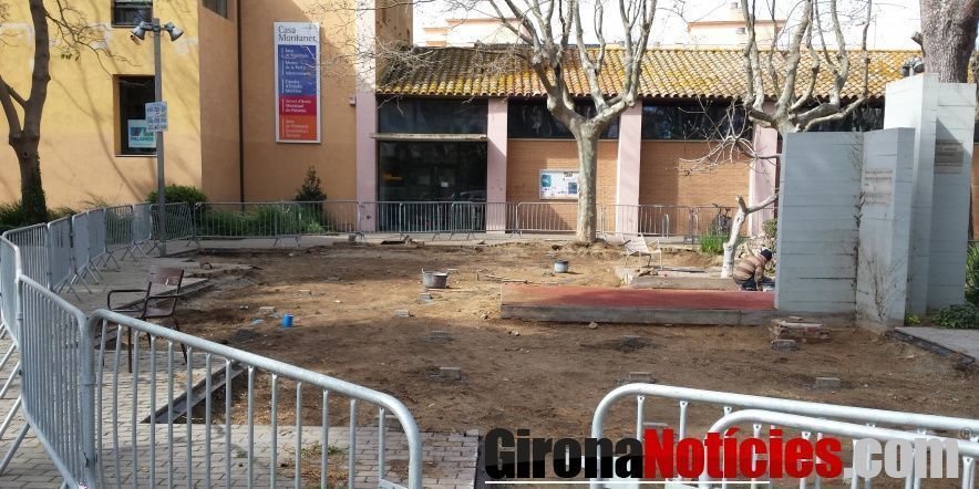 Obres de millora de l'espai central del parc dels Països Catalans 