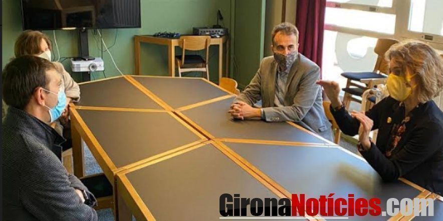 Visita de la candidata del Partit Demòcrata a la presidència de la Generalitat 
