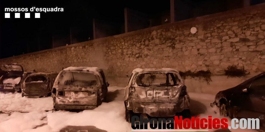 Cotxes cremats a Palafrugell 