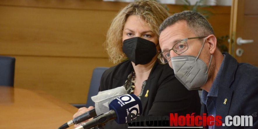 l regidor del Nucli Antic Estanis Vayreda i la regidora de Participació Imma Muñoz 