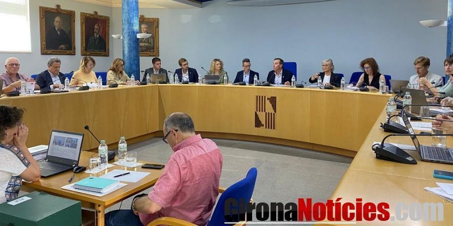 Ple Ajuntamnet d'Olot 