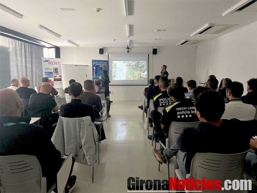 Jornada formativa per a l'ús de drons / GN 