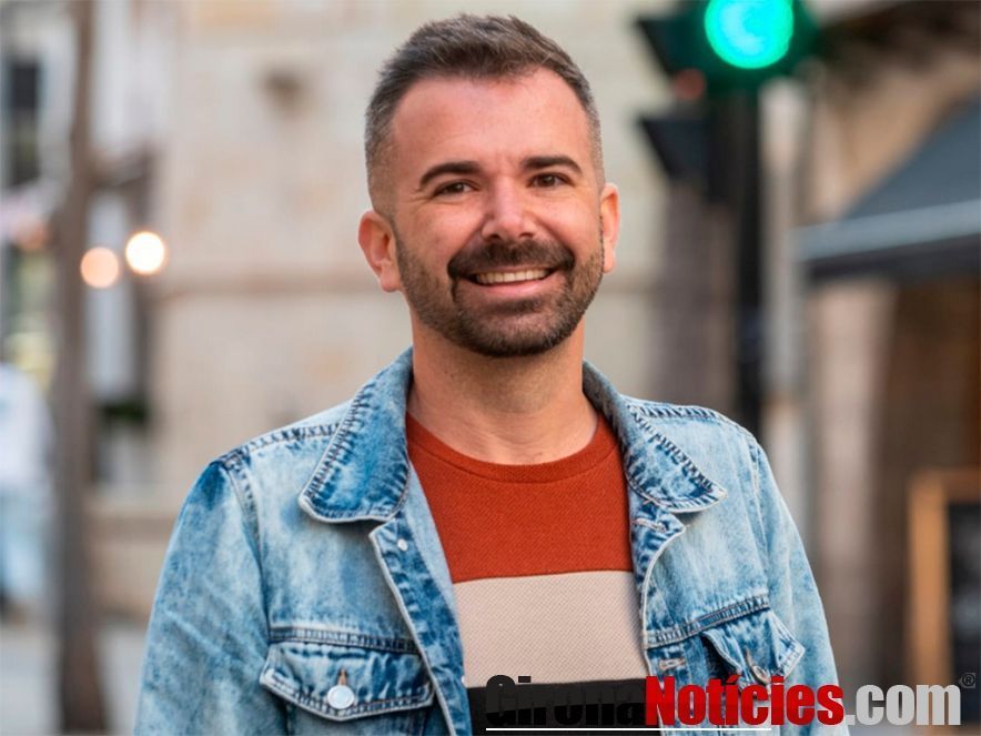 El primer candidat de Cs a Blanes i el científic Salvador Macip mostren ...