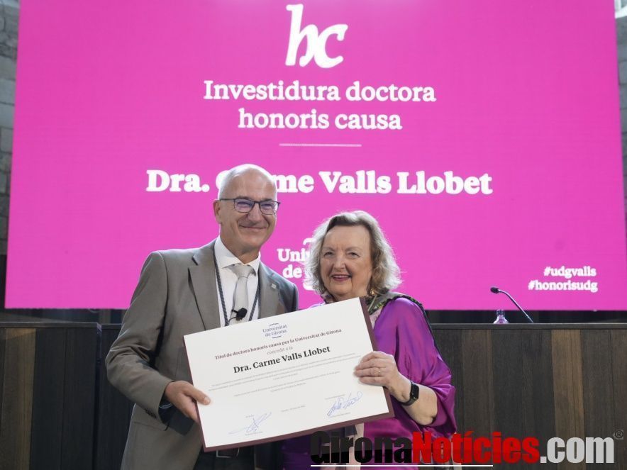 Carme Valls Llobet és investida doctora honoris causa 