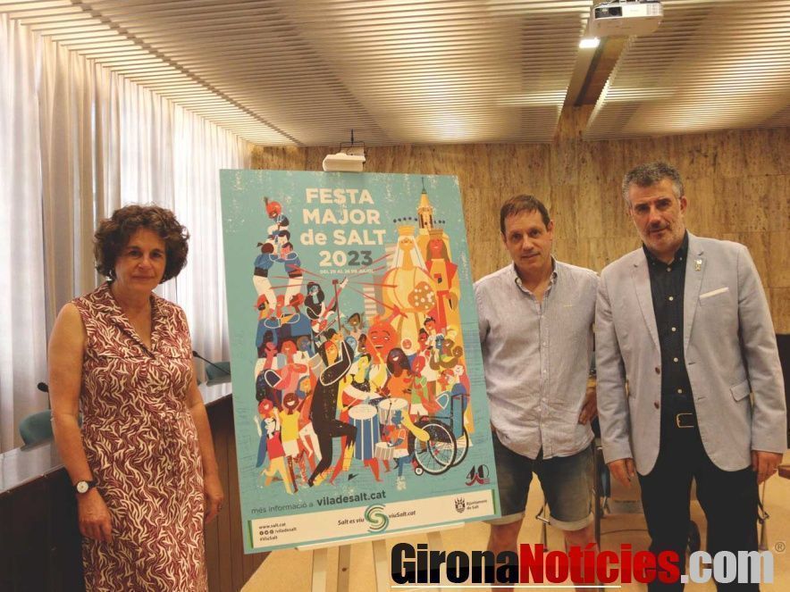 Cartell guanyador, la regidora de Festes i l'alcalde de Salt 