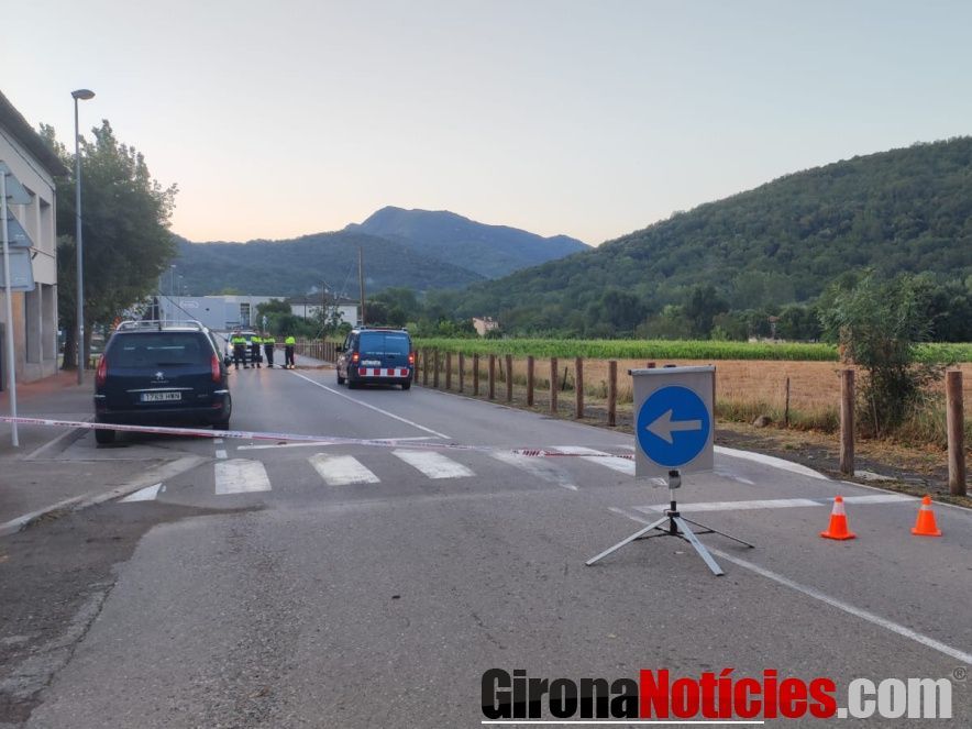 Desperfectes a Sant Joan les Fonts  