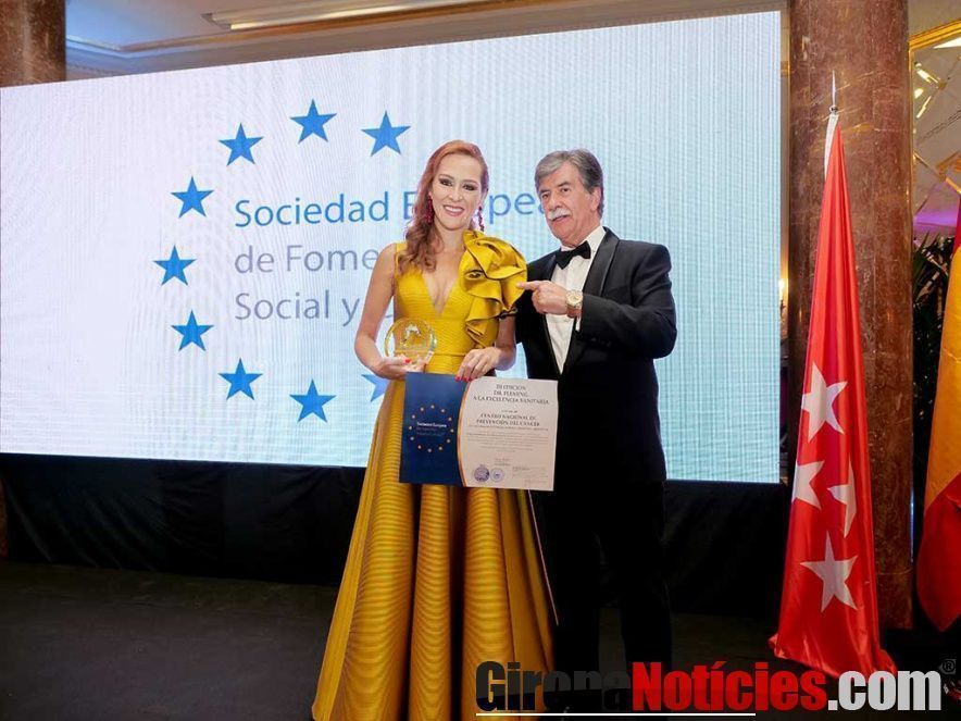 Dra. Elisabeth Arrojo premio Dr. Fleming 