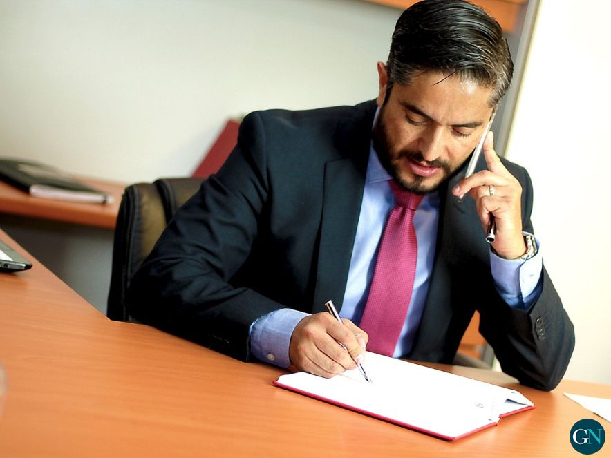Mengual procuradores
