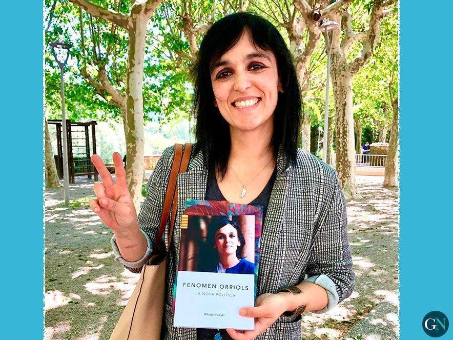 Sívia Orriols amb el Llibre avui a Ripoll /  VOGELFREI CAT 