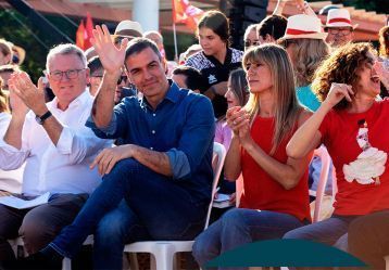 Acto del PSOE en  Benalmádena ( Málaga)