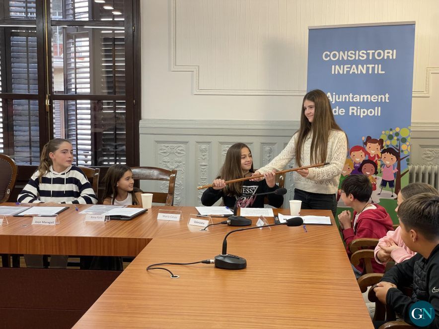 Es constitueix el Consistori Infantil de Ripoll 2024-25 / Aj.Ripoll 