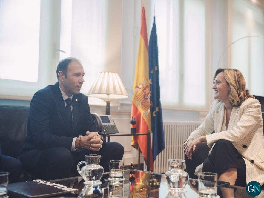 Trobada entre el conseller Berni Álvarez i la ministra Pilar Alegría  