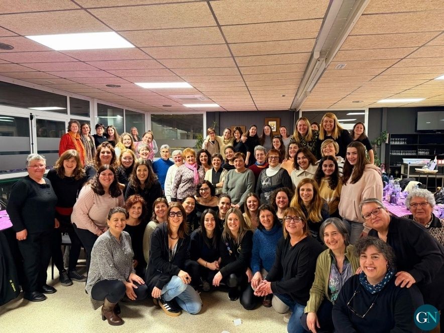 Actes 8M a Sant Joan les Fonts 