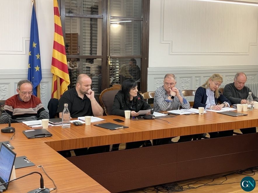 Ple Ajuntament de Ripoll / Aj.Ripoll 