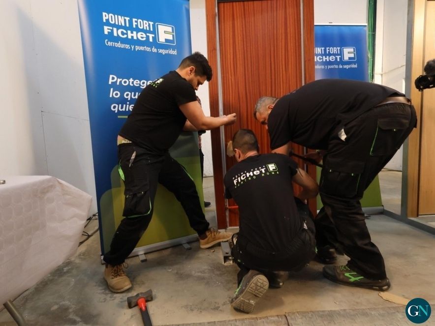 Mostren la importància d'una bona porta de seguretat - © Julián Vázquez / GN  