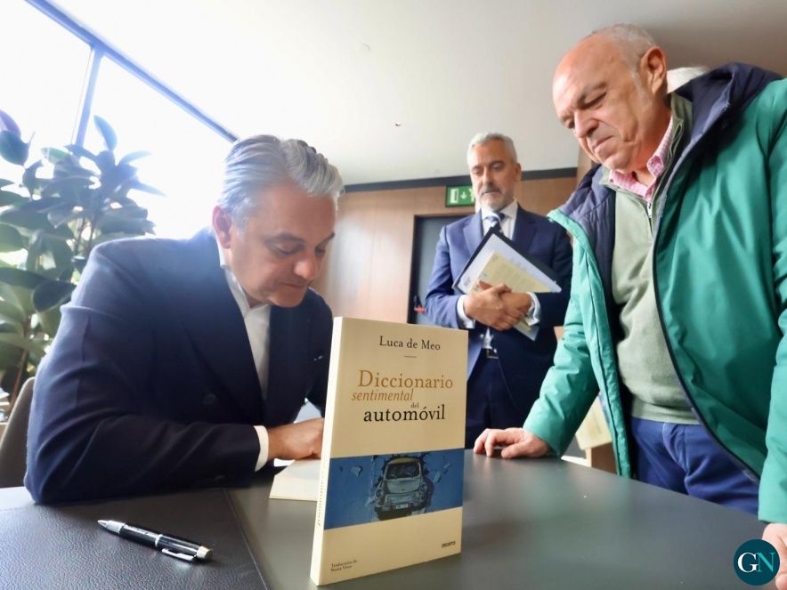 Presentación libro Luca de Meo, CEO del Grupo Renault - © Julián Vásquez / GN 