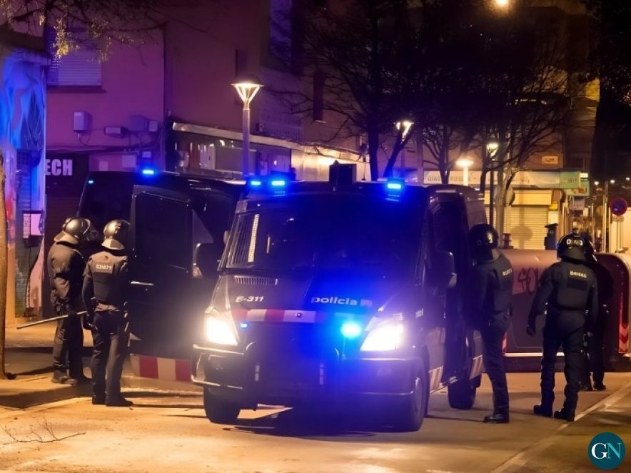 Mossos d'Esquadra a Salt 