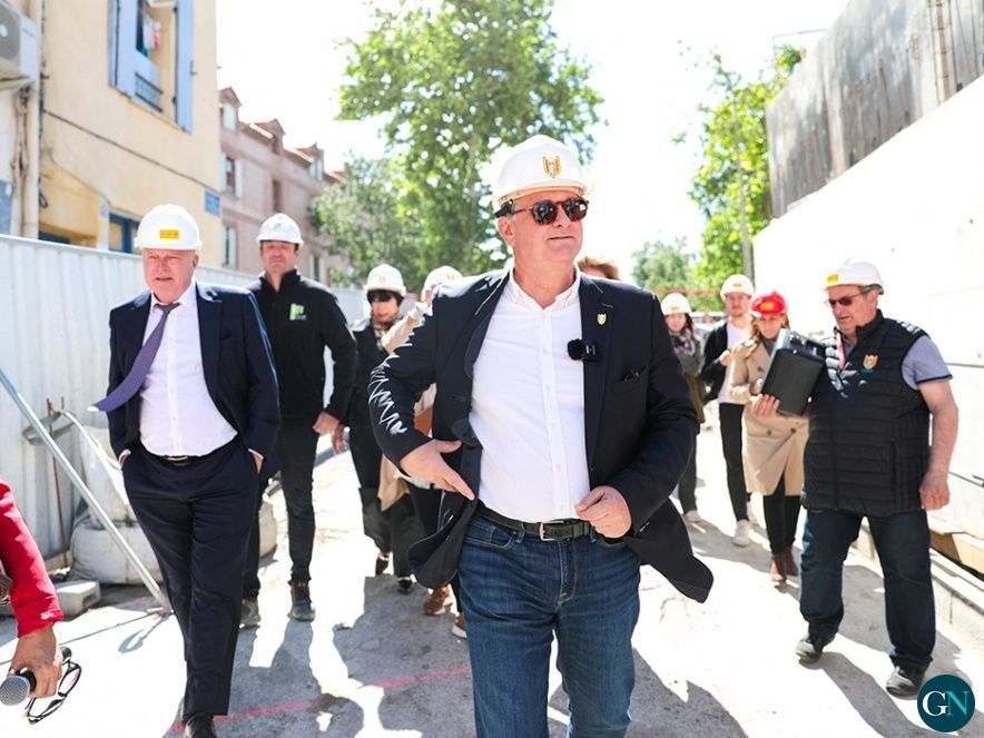 Aliot lors d’une visite de chantier il y a quelques mois / © Ville de Perpignan 