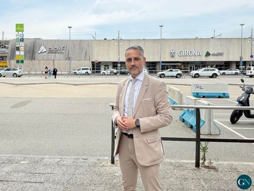 Subdelegat Pere Parramon a la plaça d'Espanya de Girona 