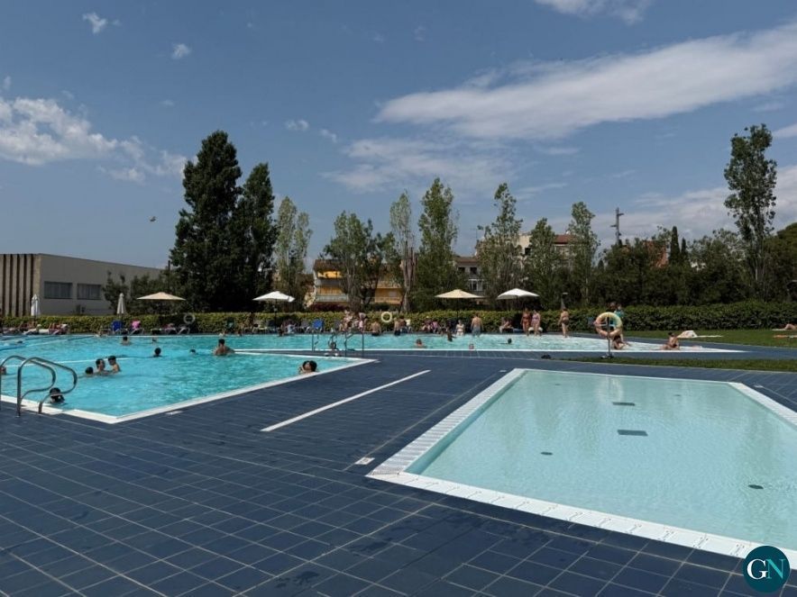 Piscina de Figueres / Aj.Figueres 
