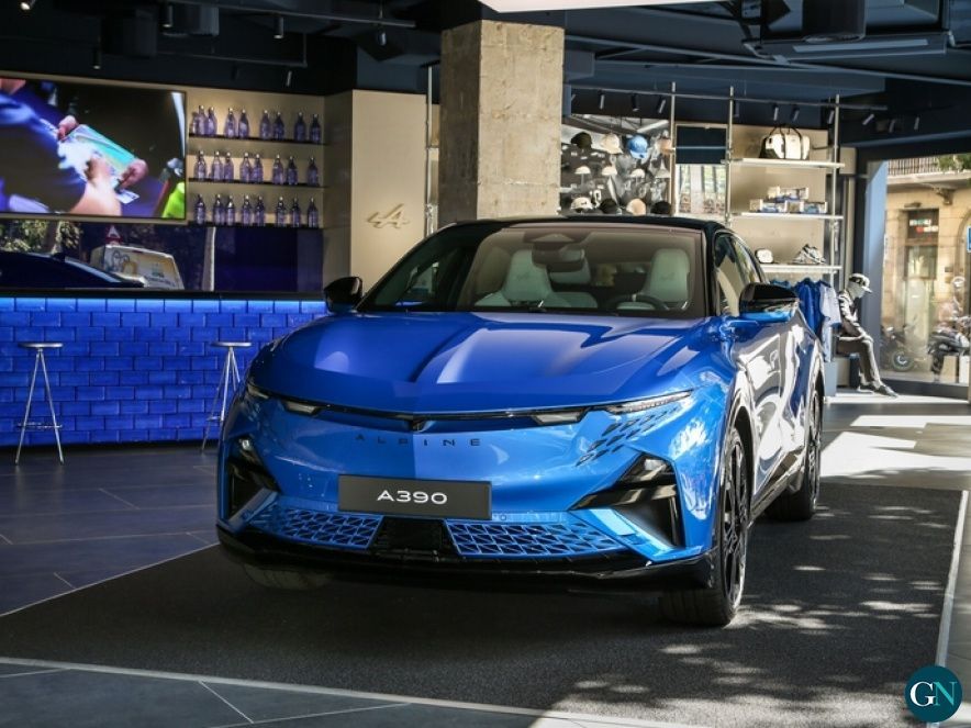 Alpine A390 