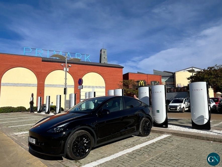 Carregadors Tesla / GN  