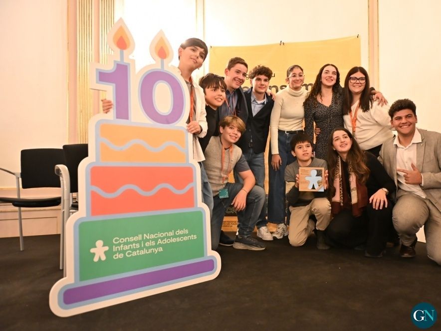 Grup amb el premiat. 