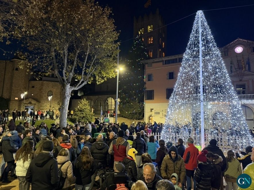 Tret de sortida al Nadal a Ripoll / Aj.Ripoll 