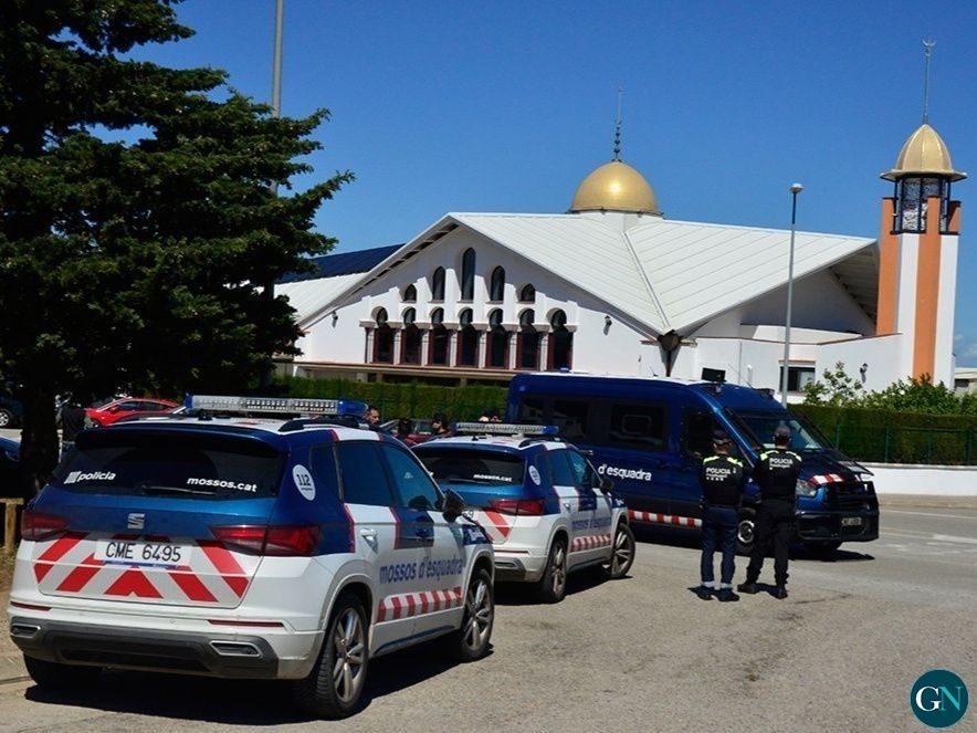 Mossos d'Esquadra i Policia Municipal a Palafrugell / GN  