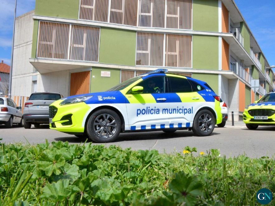 Policia Municipal d'Olot / GN 