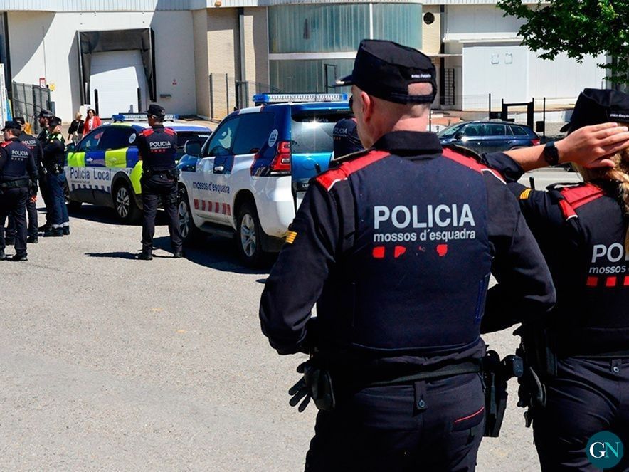 Mossos d'Esquadra y Policía Local en Palafrugell / GN 