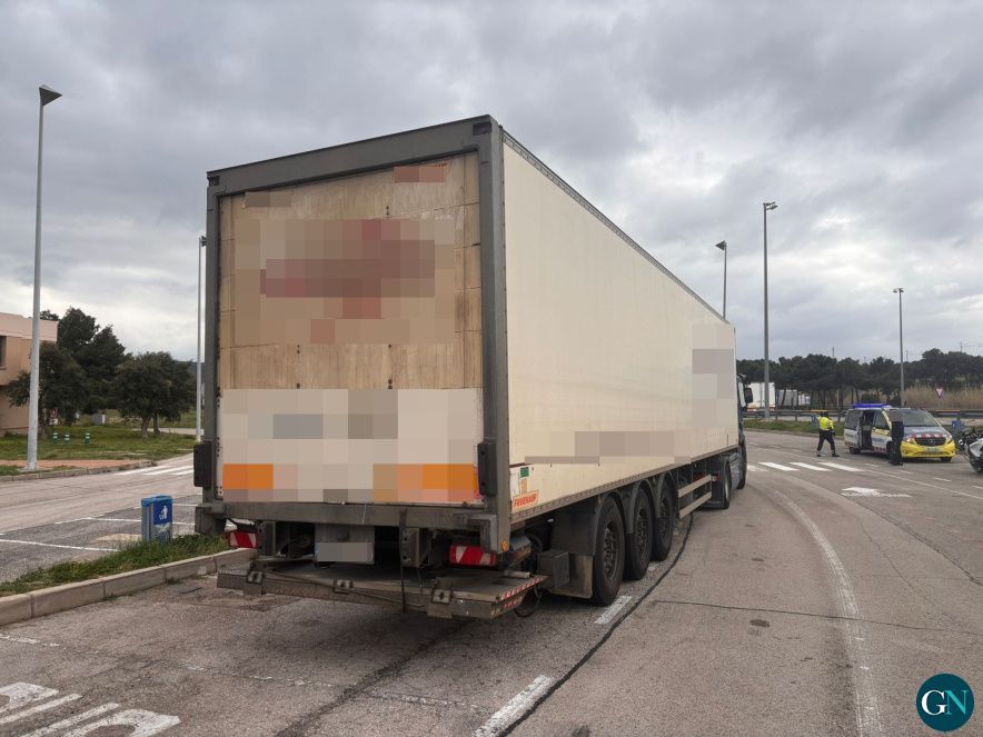 Un camioner a la Jonquera amb 59 infraccions de transports 