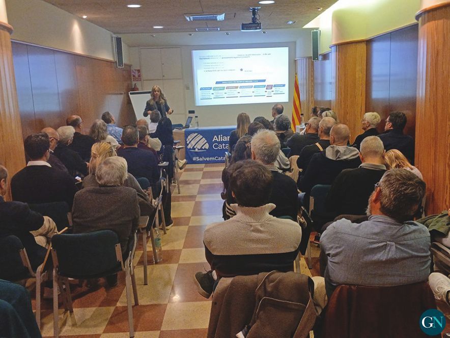 Jornada clau de formació d'AC a Olot 
