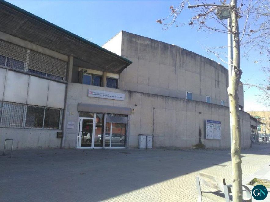 Vista exterior del Casal Cívic i Comunitari El Prat de Llobregat – Delta 