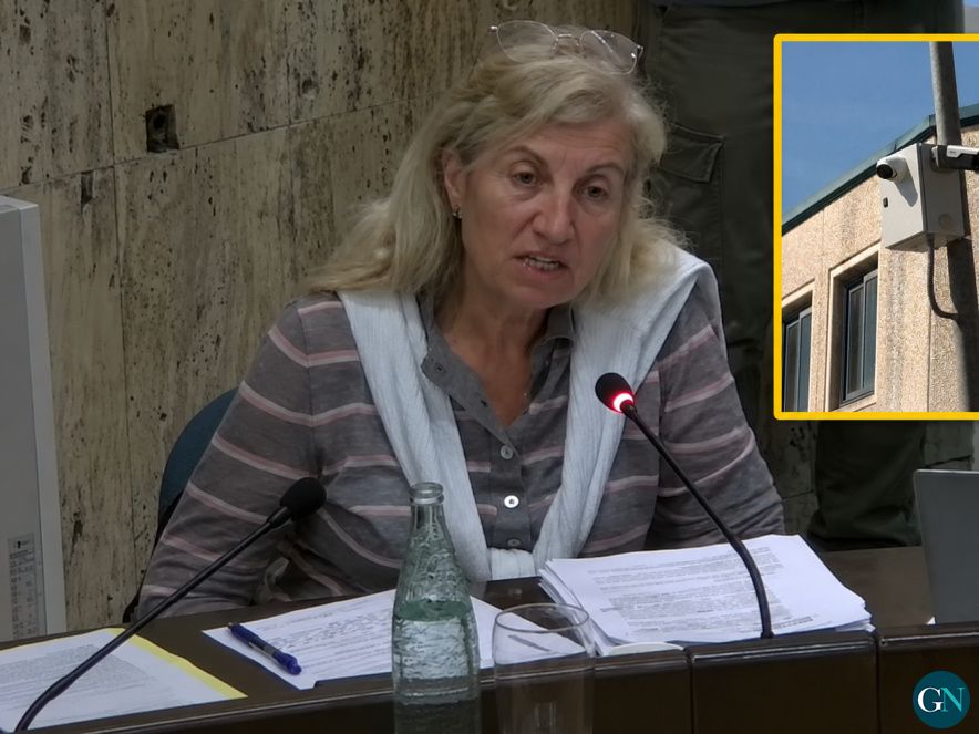 Margarida Gallardo al ple de Salt 