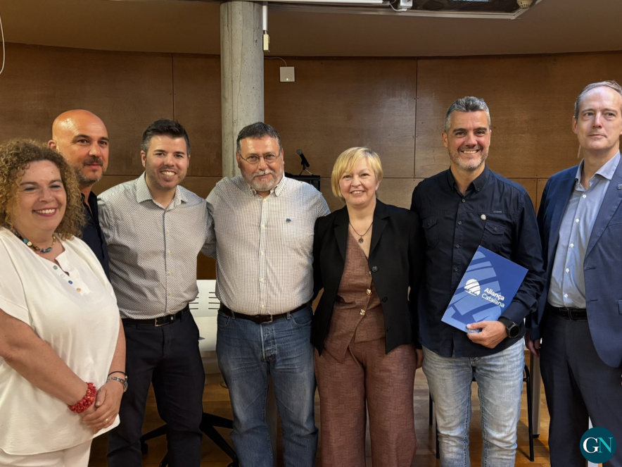 Constitució comitè local de Sant Feliu de Guíxols / GN  
