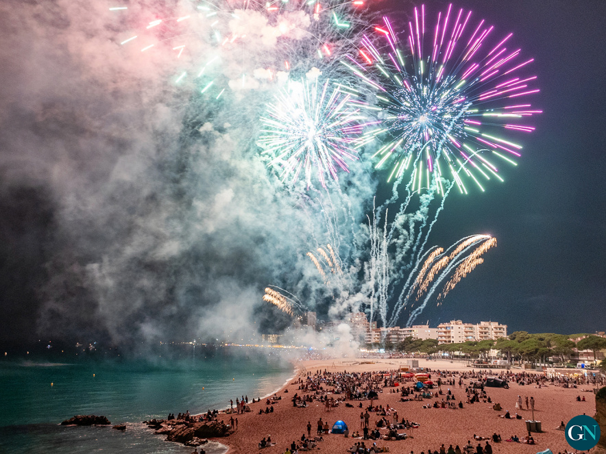 Gran castell de focs / Lluís Català 