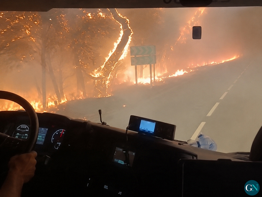 incendi sense control a les Gavarres / © Gironanoticies.com 