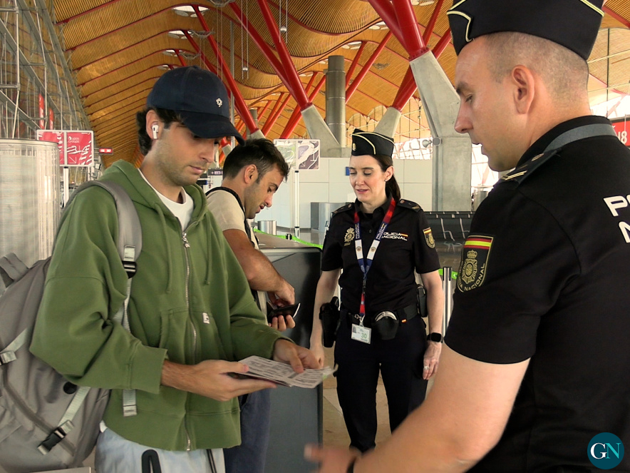 alt - Policia Nacional  / GN 