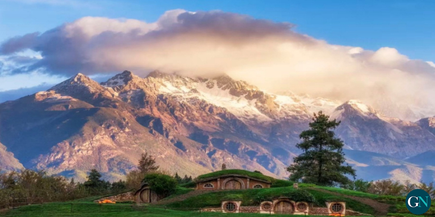 alt - Los vuelos en helicóptero dinamizan el mercado turístico de la ciudad china de Lijiang