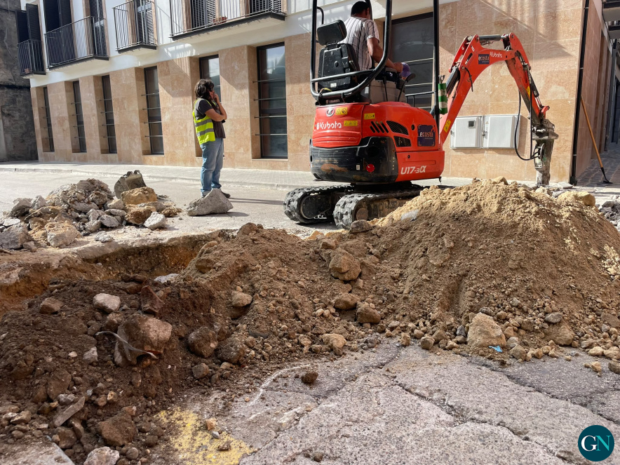 Reforma del carrer Pia Almoina / Aj.Banyoles 