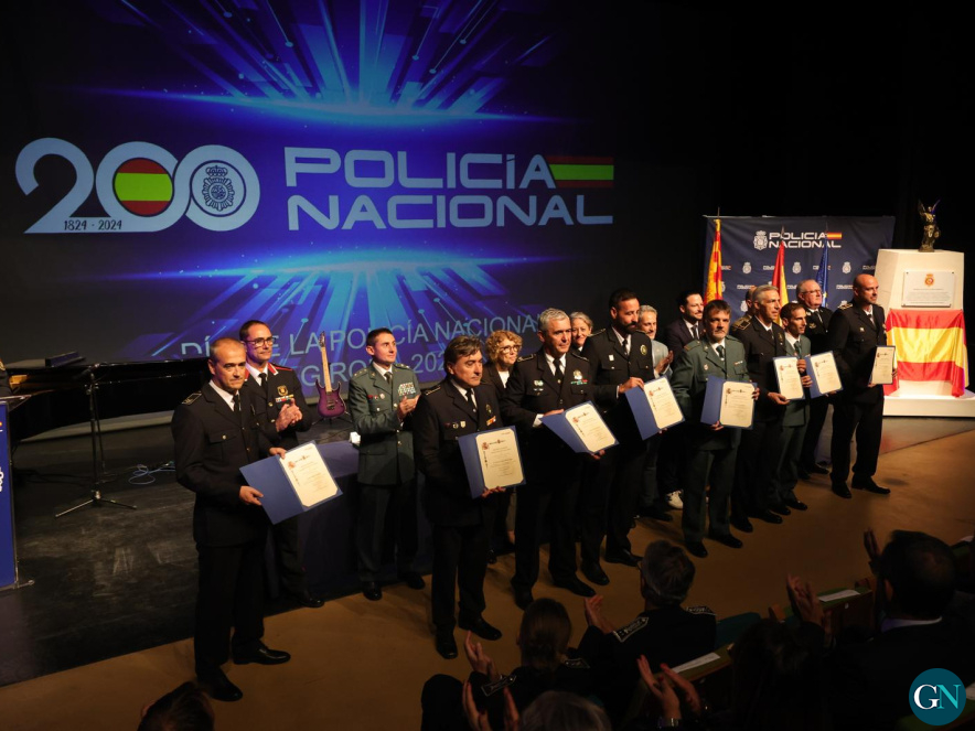alt - Dia de la Policia Nacional a LLoret de Mar   - © Eddy Kelele / GN 