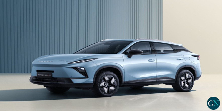 alt - El OMODA 5 redobla su apuesta: nueva imagen, más tecnología y un híbrido de 224 CV con hasta 1.000 kilómetros de autonomía