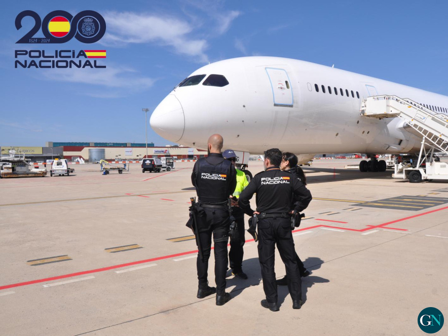 alt - Policia Nacional  / GN 