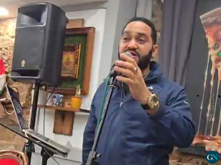 alt - Junior S 